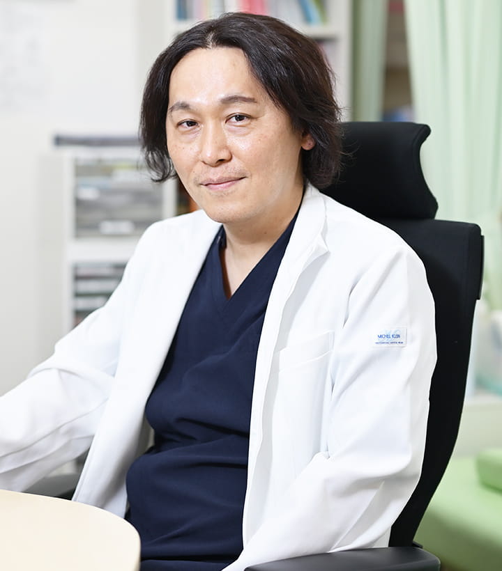 医師